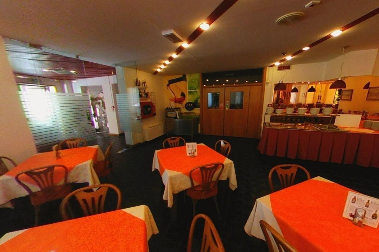 Hotel Arpa Rimini Buitenkant foto