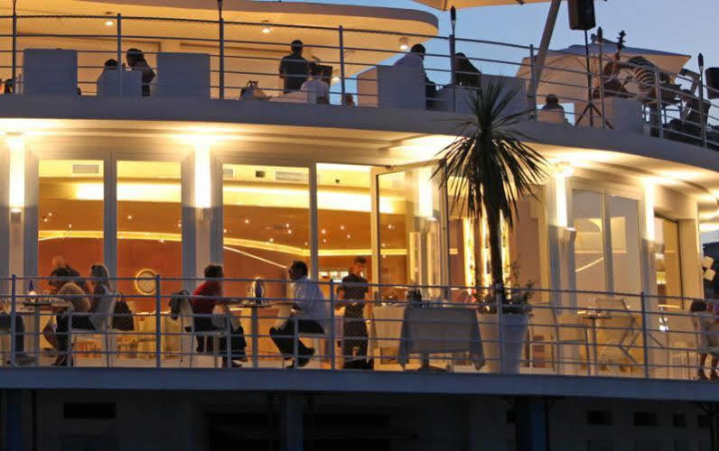 Hotel Arpa Rimini Buitenkant foto