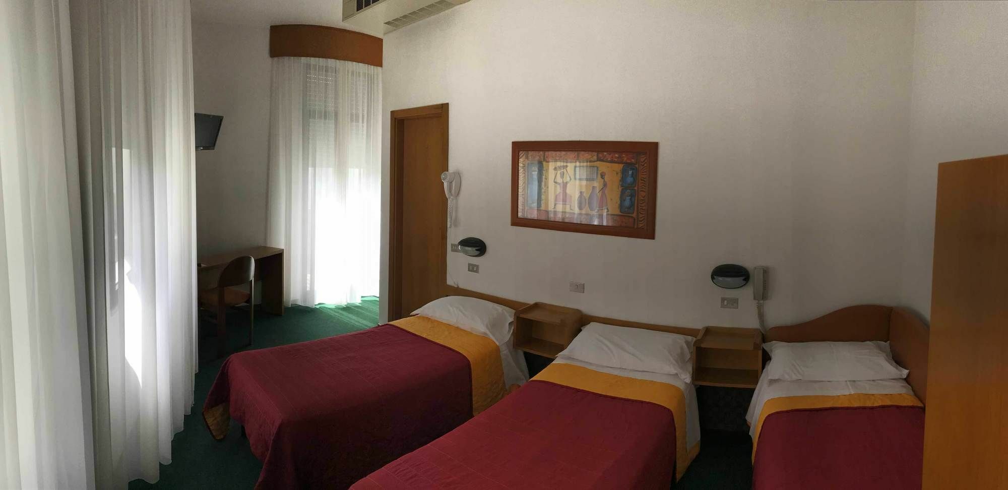 Hotel Arpa Rimini Buitenkant foto